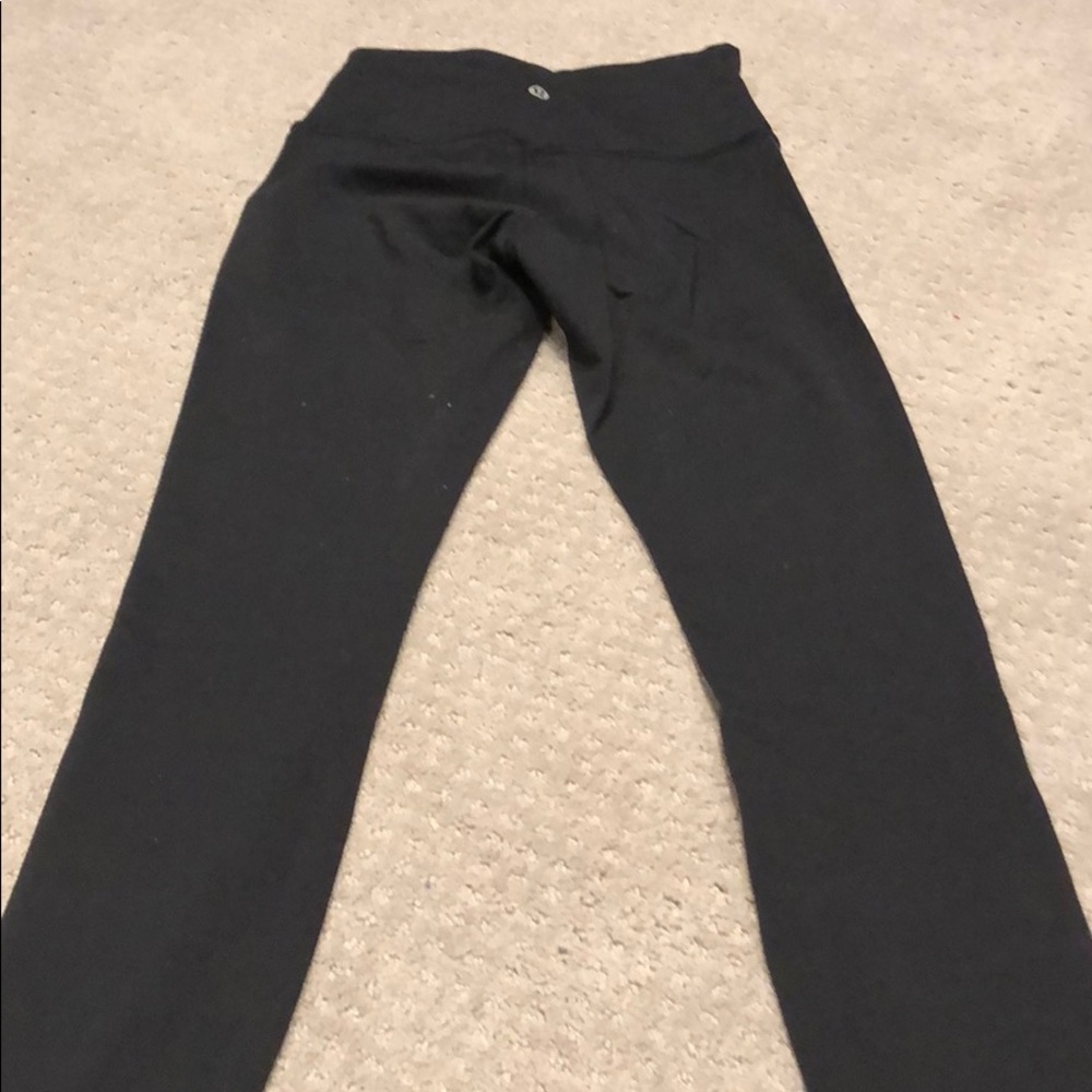Lululemon wunderunder black color